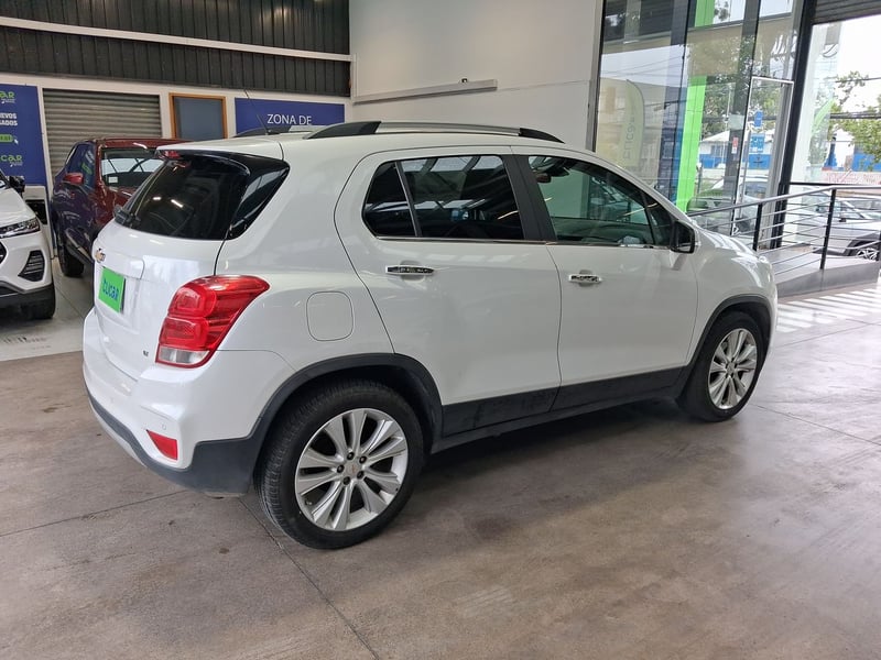 Chevrolet Tracker 1.8 Lt Ml Fwd E5 Mt 5p 2018 - Imagen 7 de 8