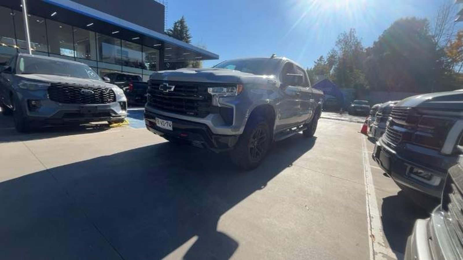 Chevrolet Silverado 5.3 Lt Trail Boss Z71 4x4 At 4p 2024 - Imagen 6 de 8