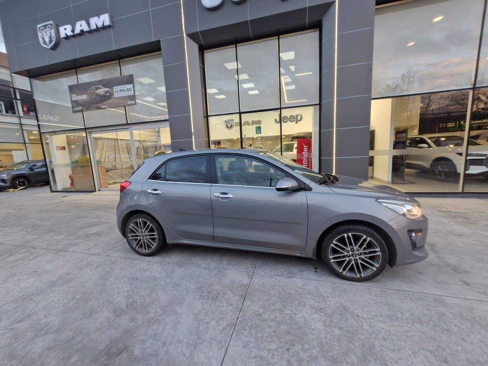 Kia Rio 5 1.6 Ex Sport 4x2 Hb Ci 6mt 5p 2022 - Foto 3 de 5