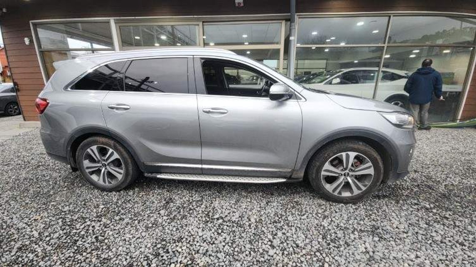 Kia Sorento 2.4 Gtl 2wd Special Pack At6 5p 2021 - Imagen 3 de 5