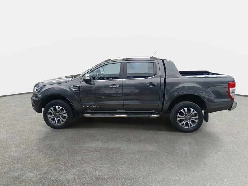 Ford Ranger 3.2 Ltd 4x4 Diesel Dob. Cab. At 4p 2023 - Imagen 4 de 8