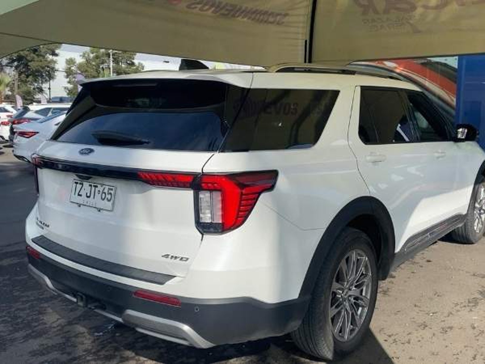 Ford Explorer 2.3 Ecoboost Platinum 4wd At 5p 2025 - Foto 4 de 5