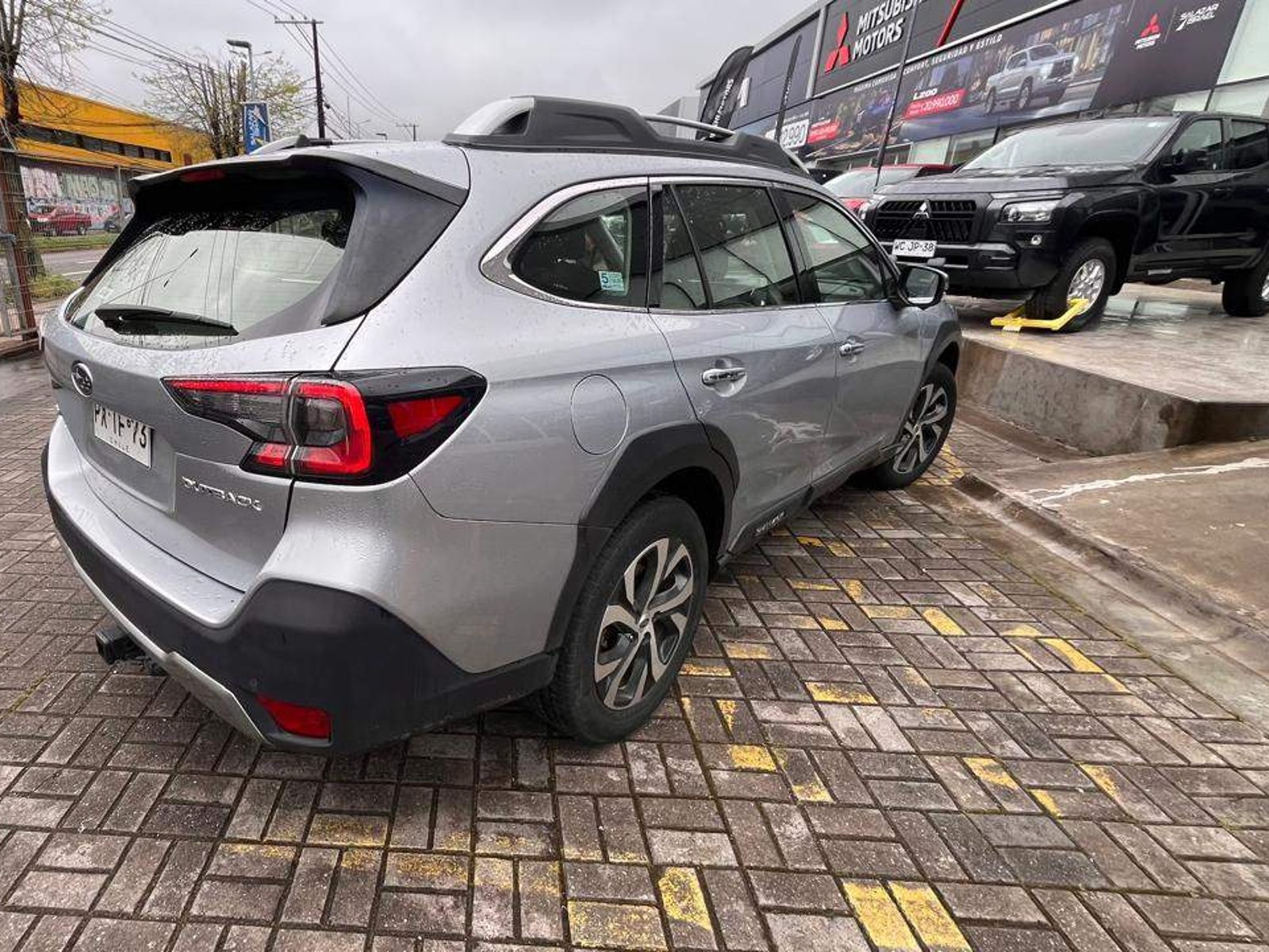 Subaru Outback 2.5i Touring Gardx Awd At 5p 2021 - Foto 4 de 5