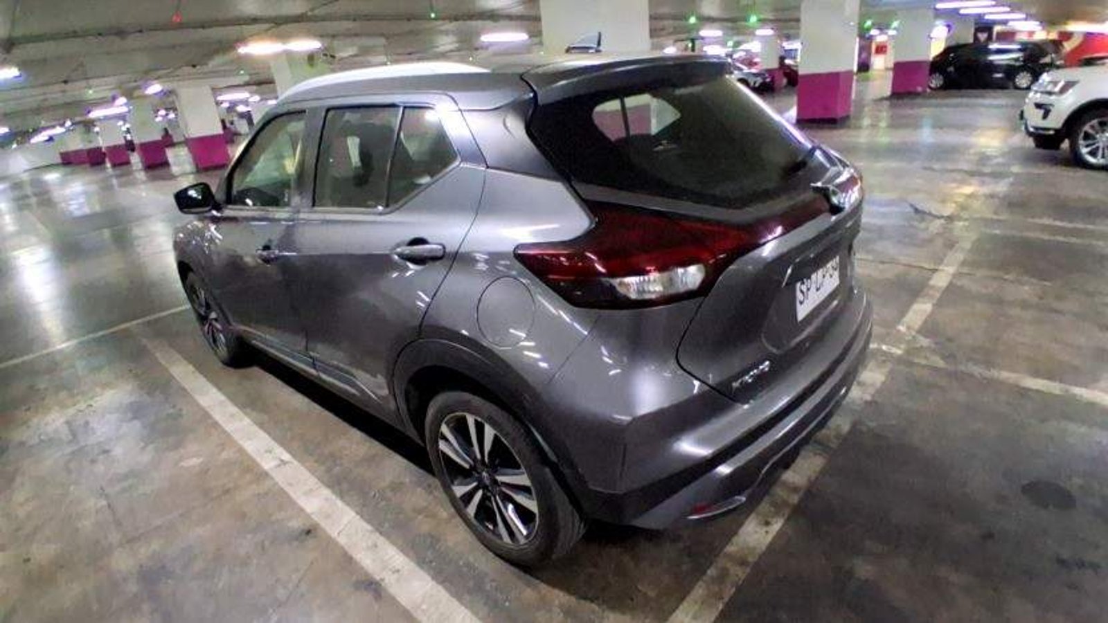 Nissan Kicks 1.6 Advance 4x2 Mt 5p 2023 - Imagen 7 de 8