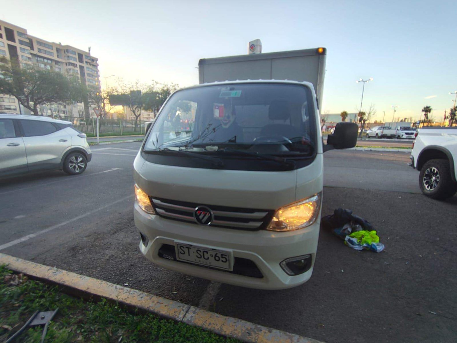 Foton Tm3 1.5 Plus 4x2 Cargo Box Euro5 Mt 2p 2023 - Foto 2 de 5
