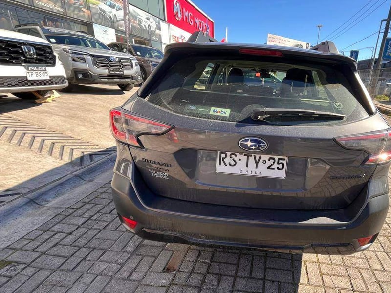 Subaru Outback 2.5i Field Edition Awd Cvt At 5p 2022 - Imagen 5 de 5