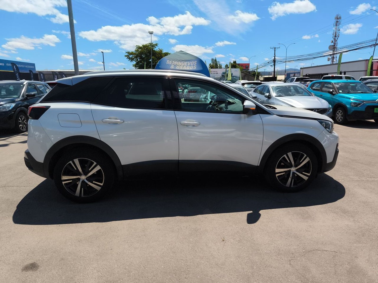 Peugeot 3008 1.5 Allure Bluehdi 4x2 130 Eat8 5p 2020 - Imagen 8 de 8