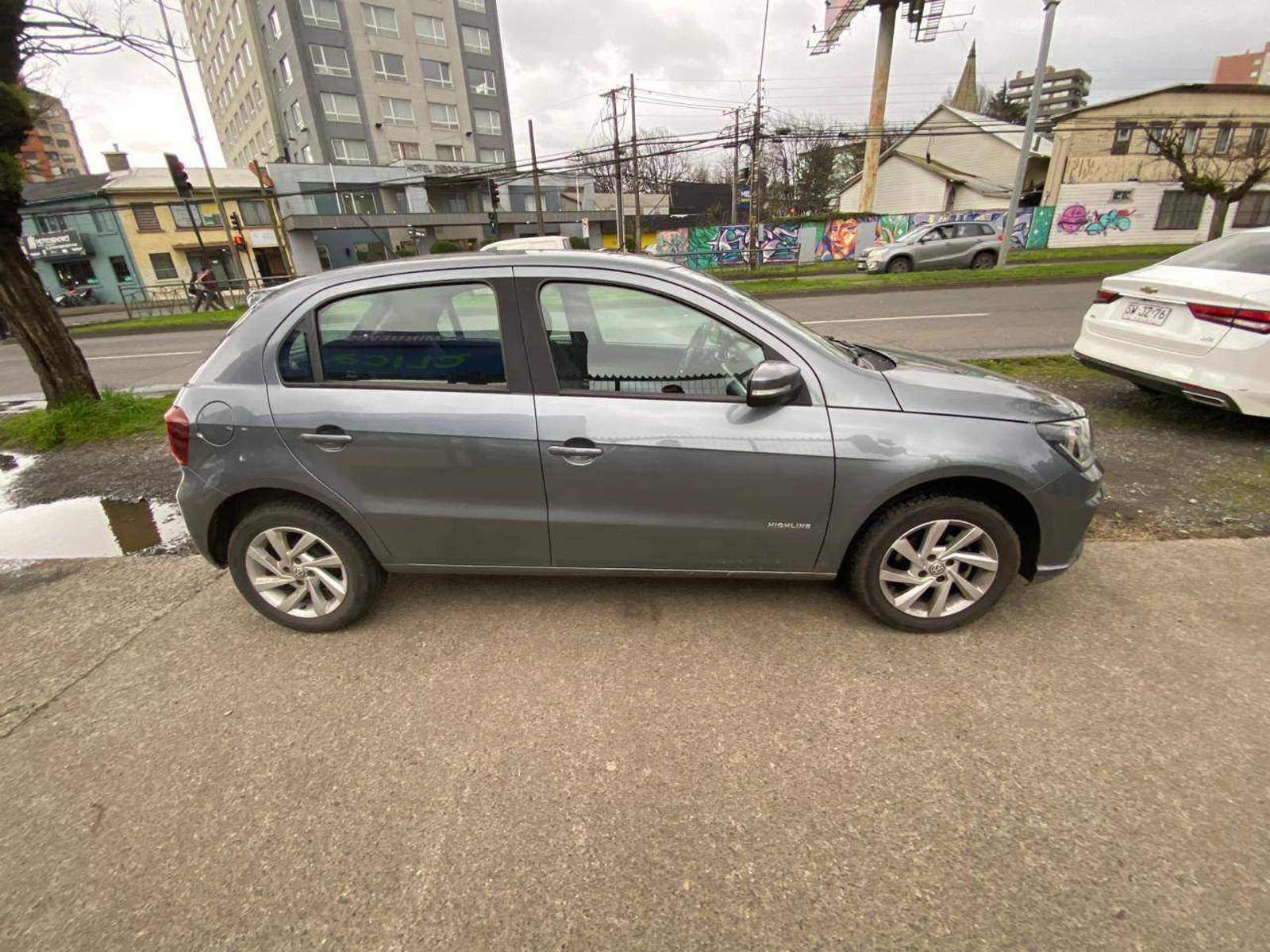 Volkswagen Gol 1.6 Highline 4x2 Hb Mt 5p 2022 - Imagen 3 de 5