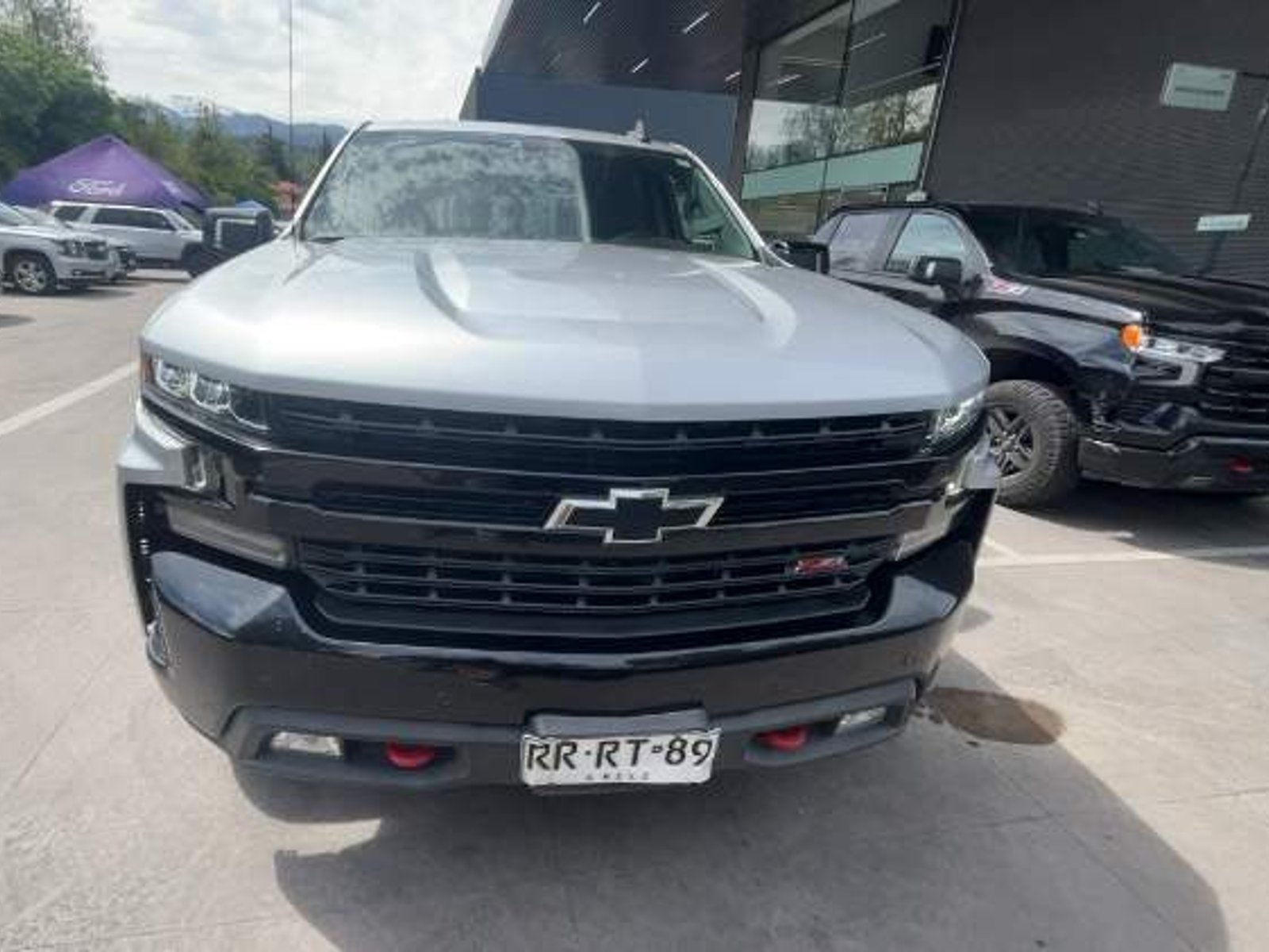 Chevrolet Silverado 5.3 Lt Trailboss Z71 4x4 At 4p 2022 - Foto 2 de 5