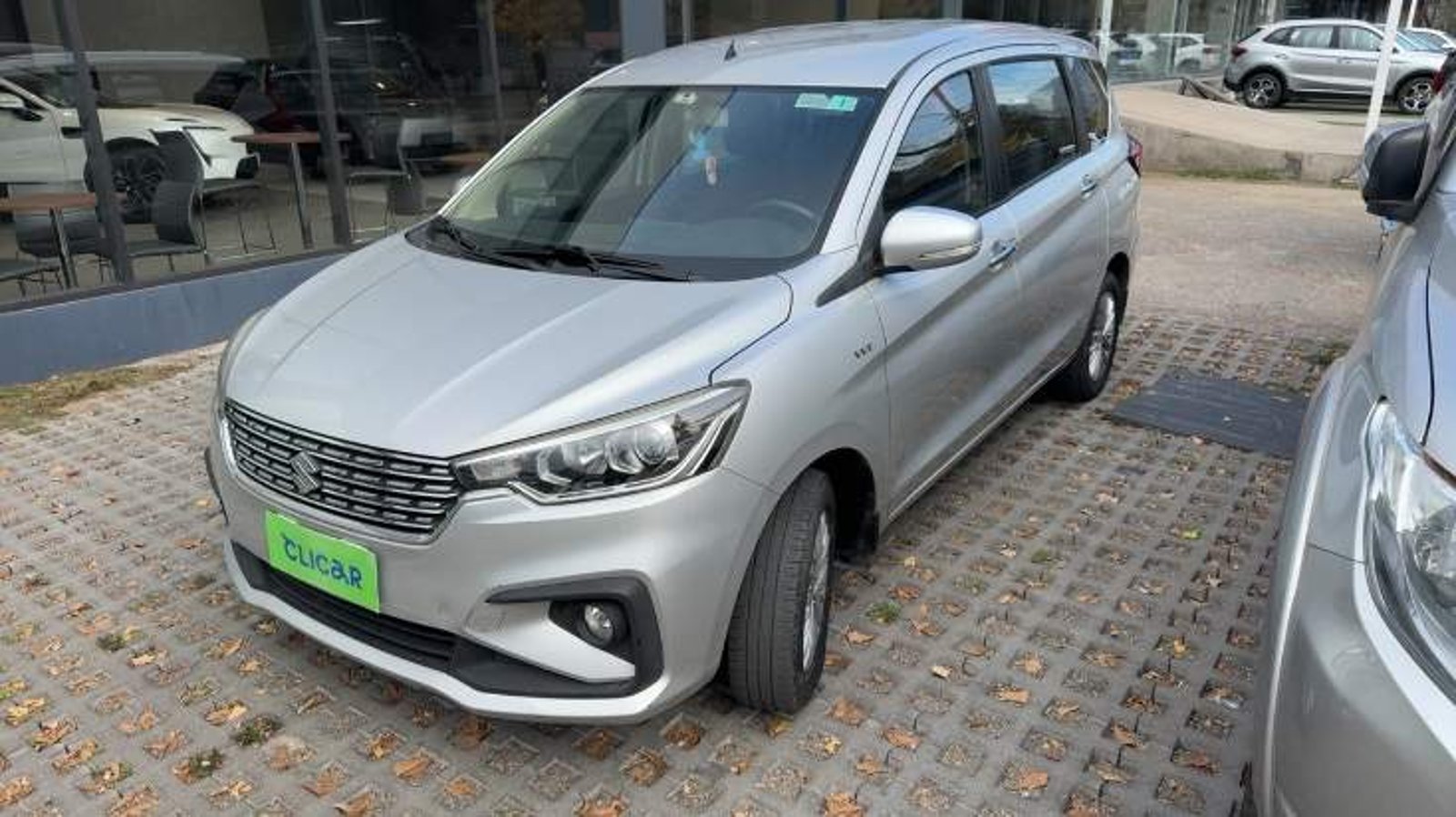 Suzuki Ertiga 1.5 Glx 4x2 Ac At 5p 2021 - Imagen 6 de 8