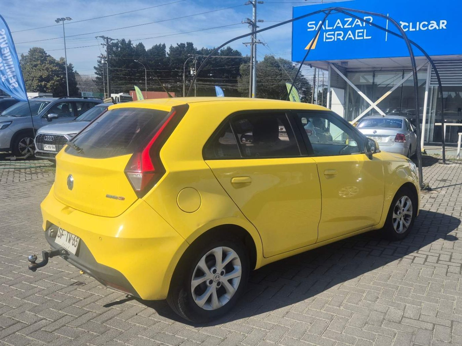 MG Mg 3 1.5 Std 4x2 Hb Mt 5p 2023 - Foto 4 de 5