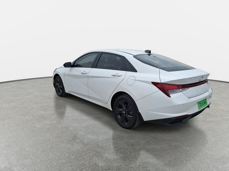 Hyundai Elantra 1.6 Cn7 Plus 4x2 Mt 4p 2022 - Imagen 5 de 8