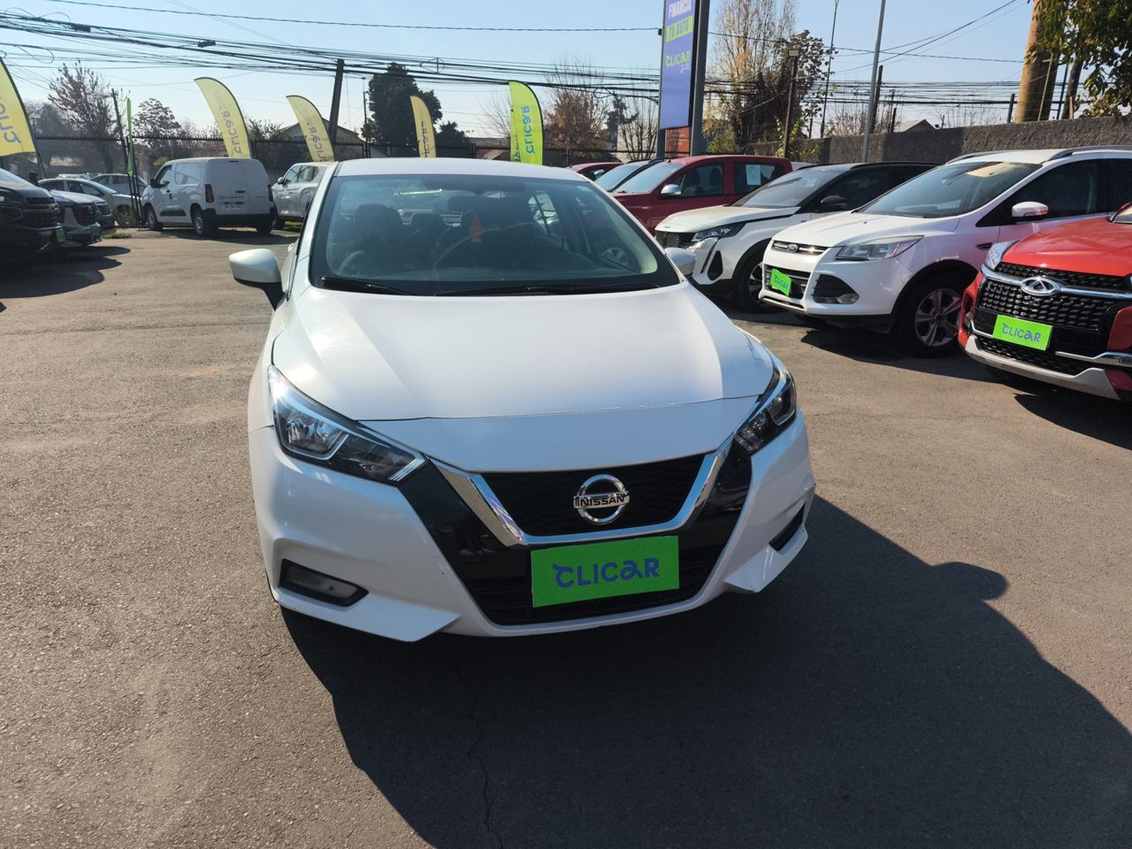 Nissan Versa 1.6 Advance 4x2 Mt 4p 2023 - Foto 2 de 8