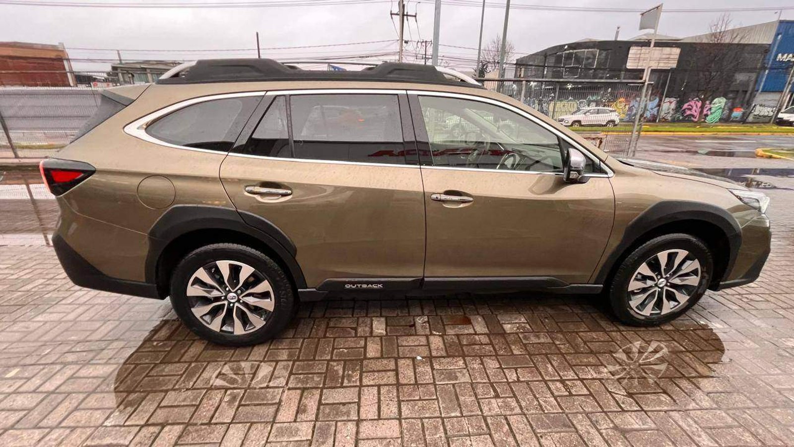 Subaru Outback 2.5i Touring Awd Cvt At 5p 2026 - Imagen 3 de 5