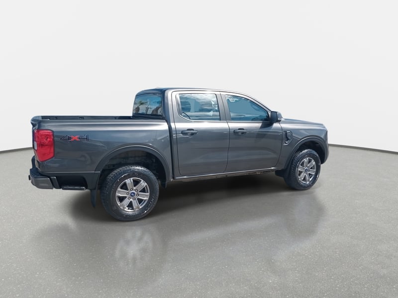 Ford Ranger 2.0 Xls Diesel 4x4 Dob. Cab. Mt 4p 2025 - Imagen 7 de 8