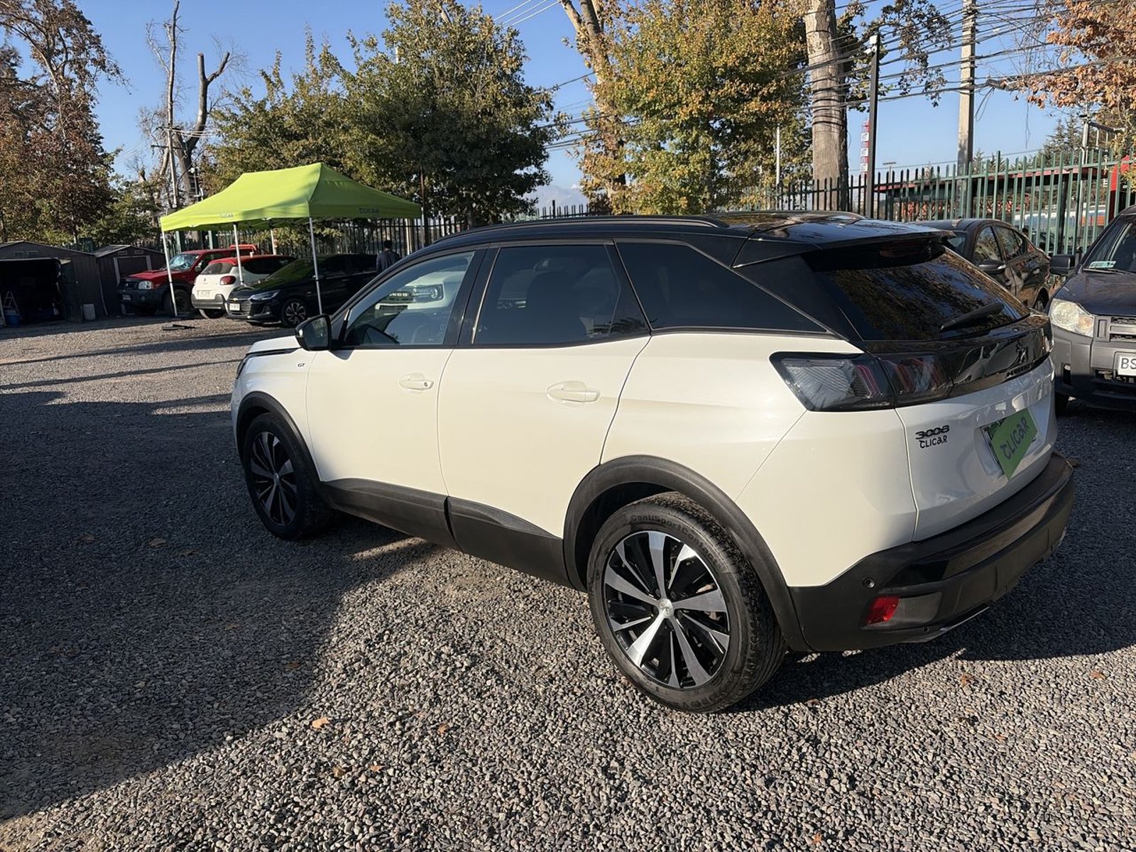 Peugeot 3008 1.5 Gt Black Pack Bluehdi 130 4x2 Eat8 5p 2024 - Foto 3 de 7