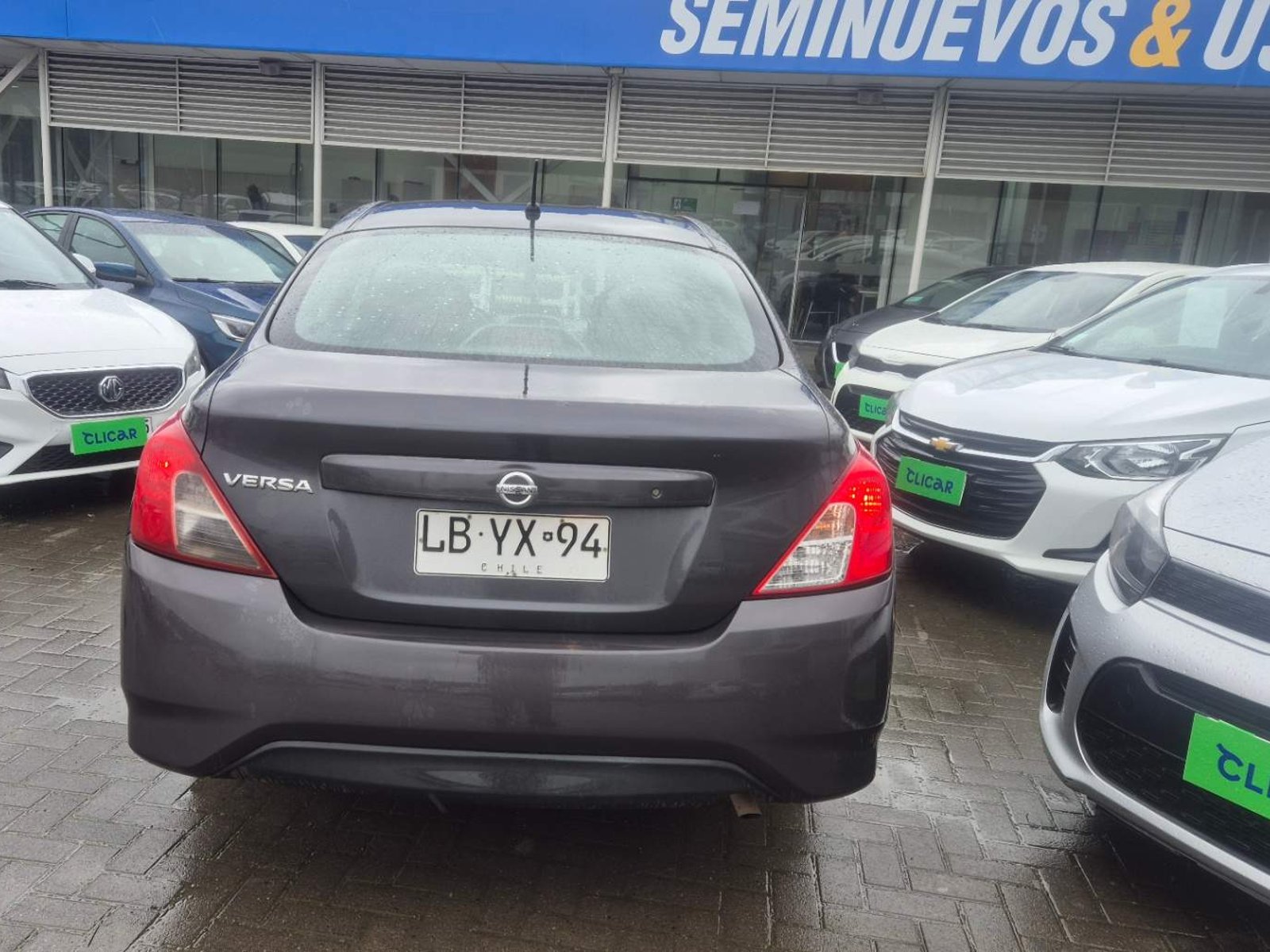 Nissan Versa 1.6 Sense 4x2 Mt 4p 2019 - Foto 5 de 5