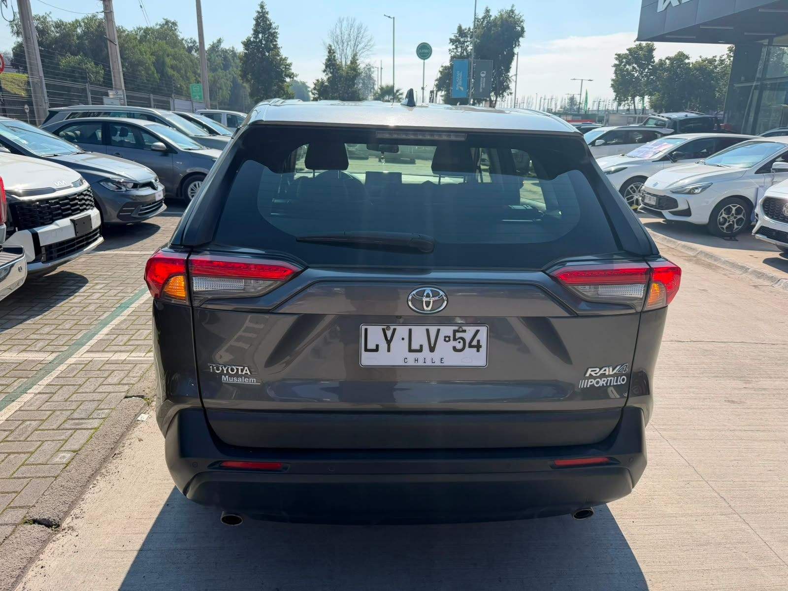 Toyota Rav 4 2.0 Le 4x2 Cvt At 5p 2020 - Foto 5 de 5