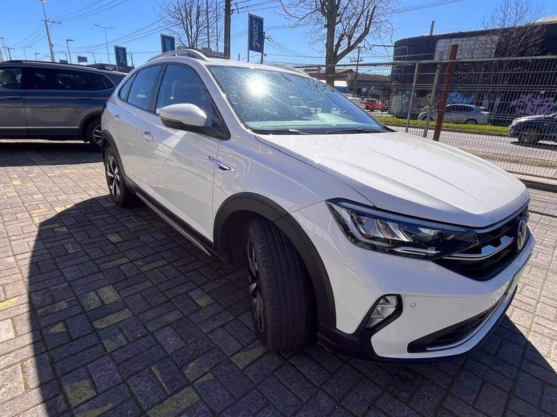 Volkswagen Nivus 1.0 Tsi Highline 4x2 At 5p 2025