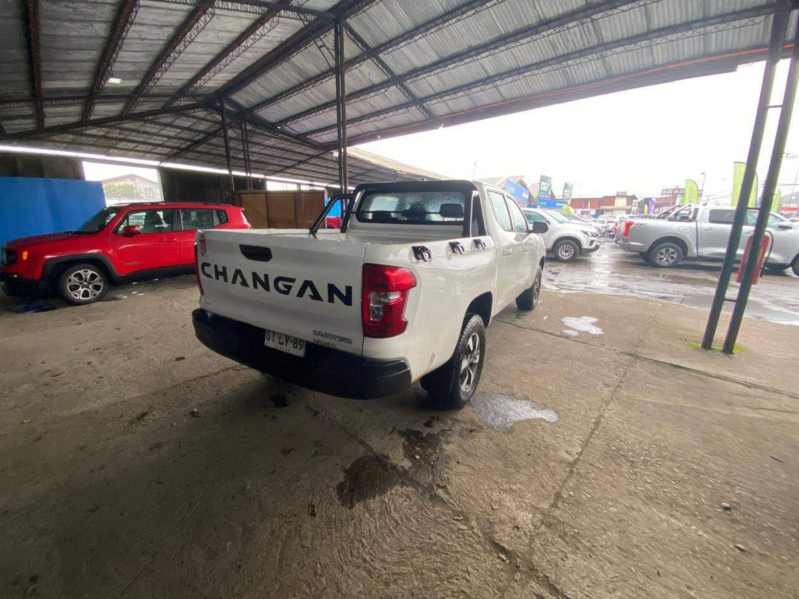 Changan Hunter 1.9 Comfort Diesel 4x2 Mt 4p 2023 - Foto 4 de 5