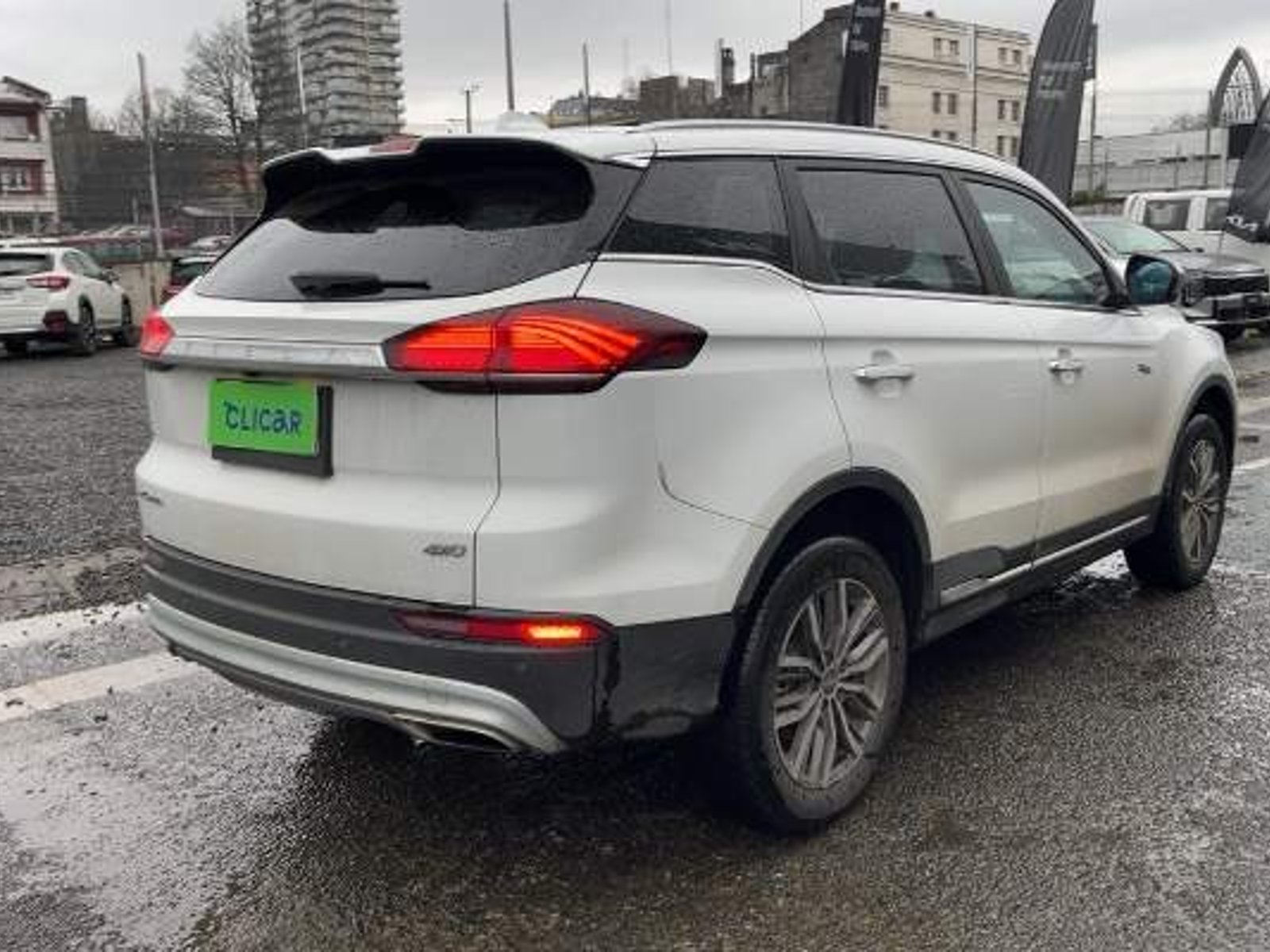 Geely Azkarra 1.5t Luxury 4x4 Dct 7at 5p 2022 - Foto 4 de 5