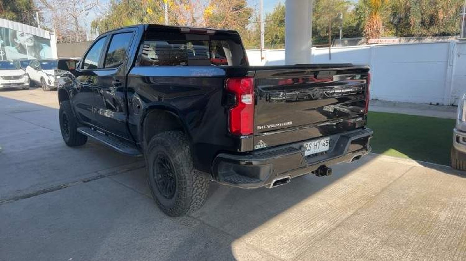 Chevrolet Silverado 5.3 Lt Trailboss Z71 4x4 At 4p 2022 - Imagen 7 de 8
