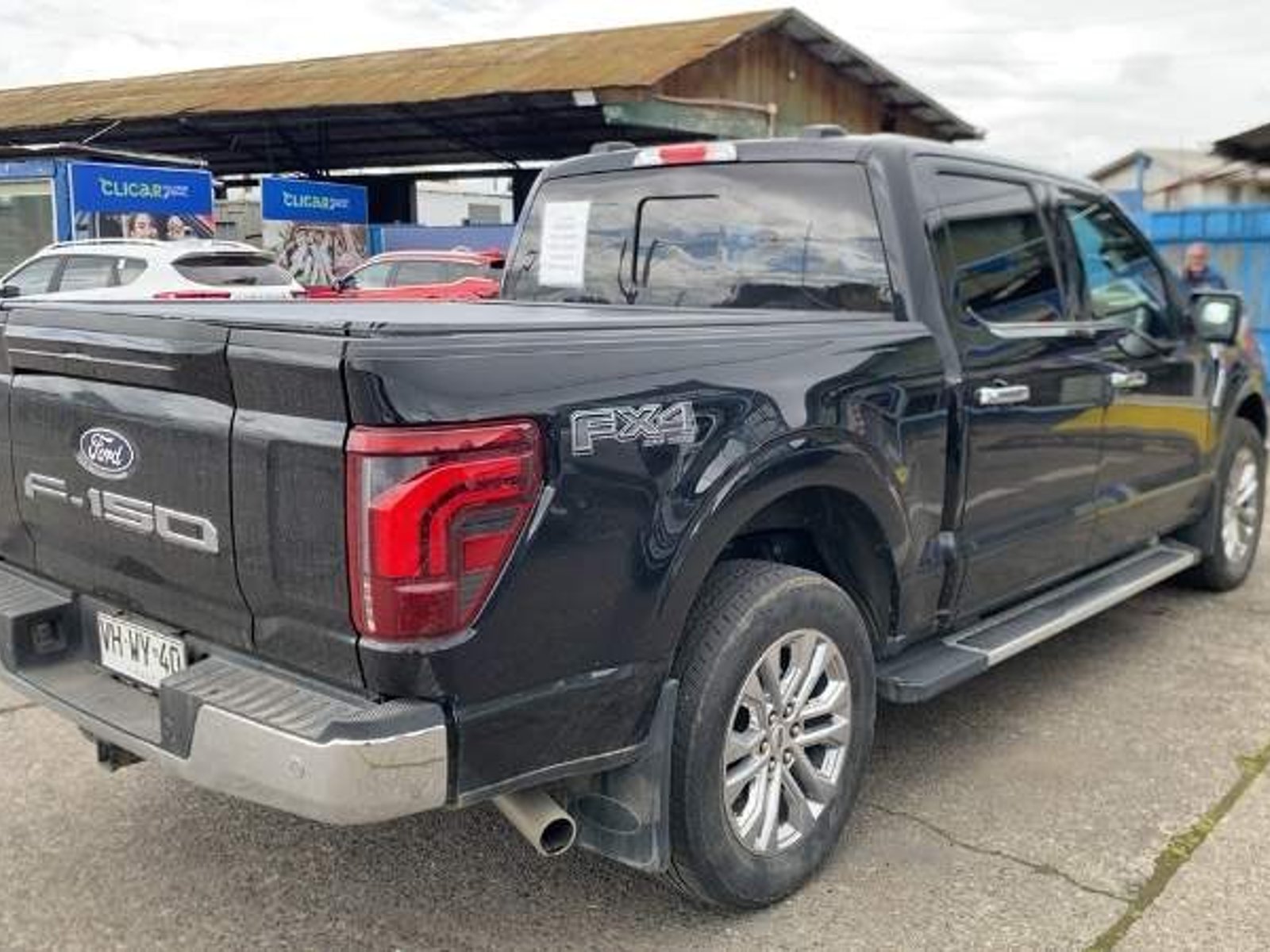 Ford F-150 5.0 Lariat Luxury Cc Dob. Cab. 4x4 At 4p 2025 - Foto 4 de 5