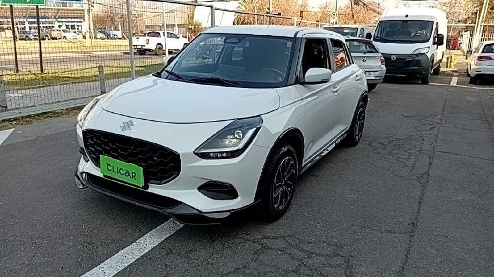 Suzuki Swift 1.2 Gl Hybrid 4x2 Hb Mt 5p 2026 - Imagen 6 de 8