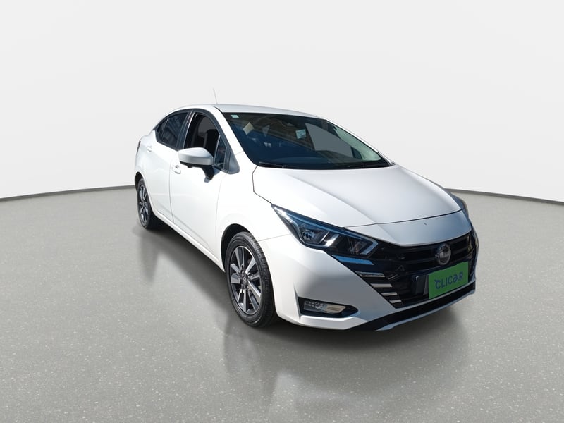 Nissan Versa 1.6 Advance 4x2 Mt 4p 2024
