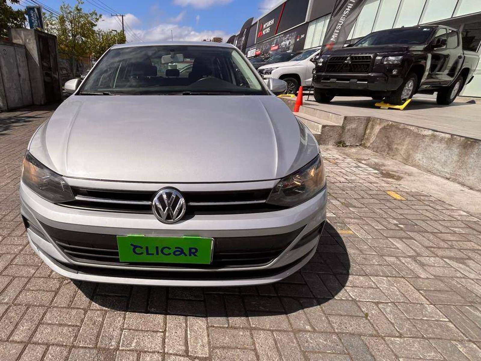 Volkswagen Virtus 1.6 Msi Trendline 4x2 Esc Mt 4p 2021 - Foto 2 de 5