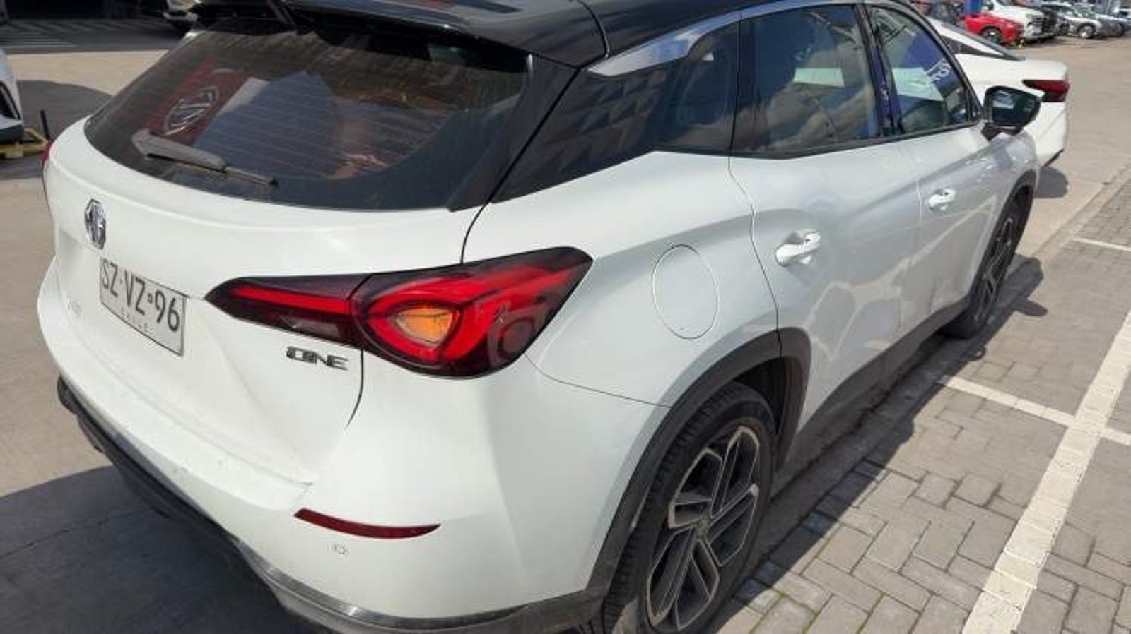 MG One 1.5t Dlx 4x2 Cvt At 5p 2023 - Imagen 3 de 4