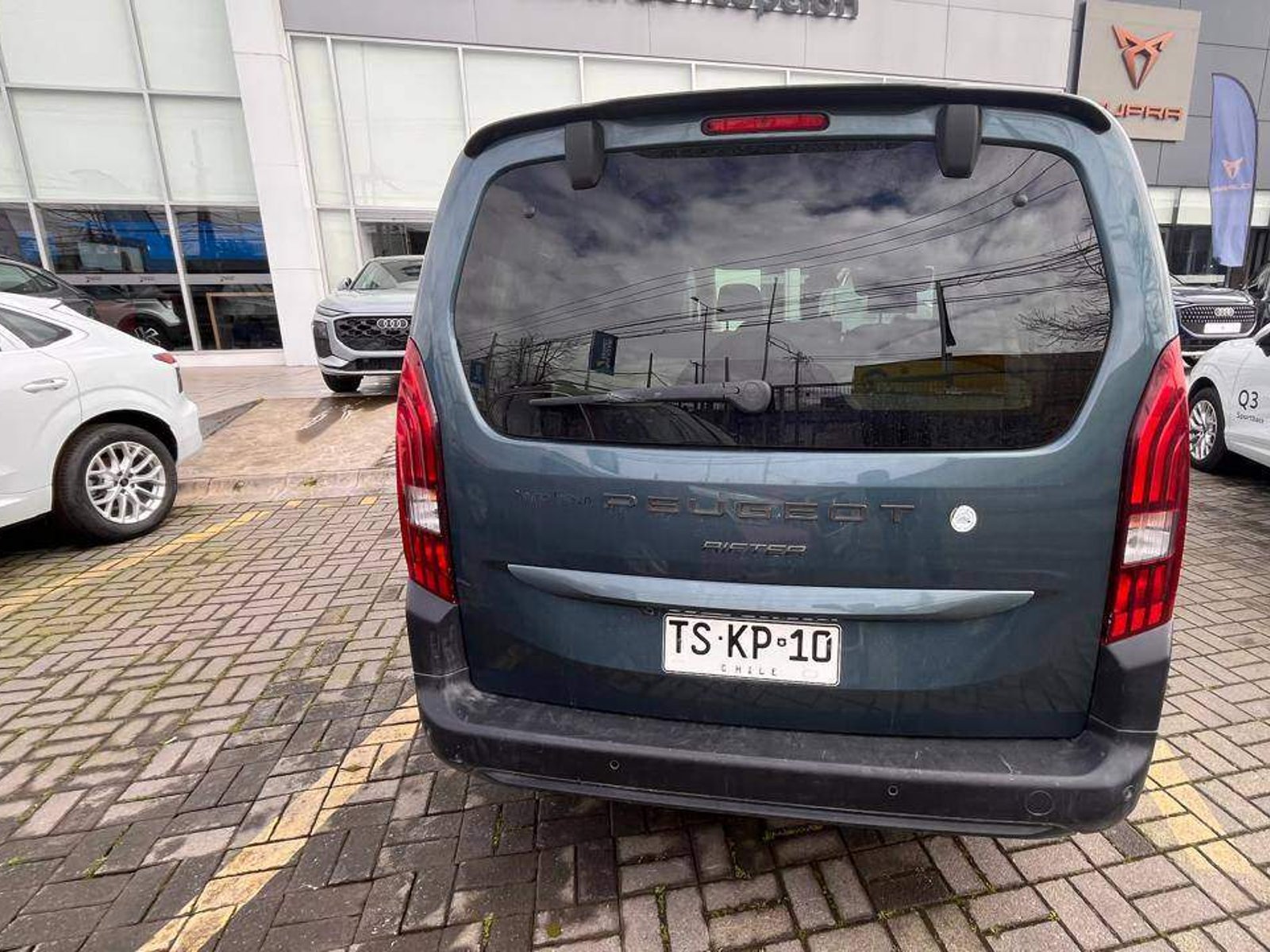 Peugeot Rifter 1.6 Allure Bluehdi Diesel 100hp 4x2 Mt6 5p 2025 - Foto 5 de 5