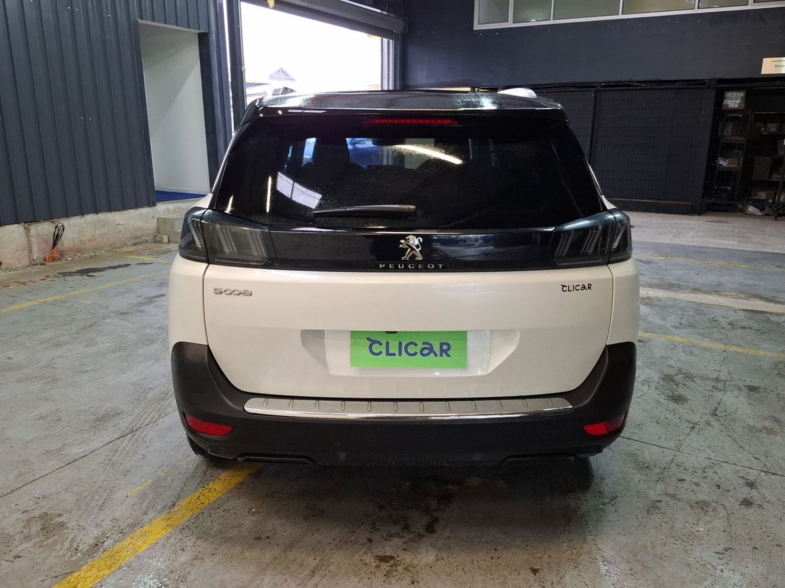 Peugeot 5008 1.5 Allure Pack Bluehdi 4x2 130 Eat8 5p 2022 - Imagen 6 de 8
