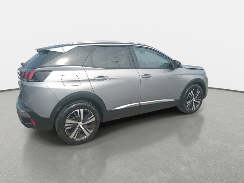 Peugeot 3008 1.5 Allure Bluehdi 4x2 130 Eat8 5p 2020 - Imagen 7 de 8