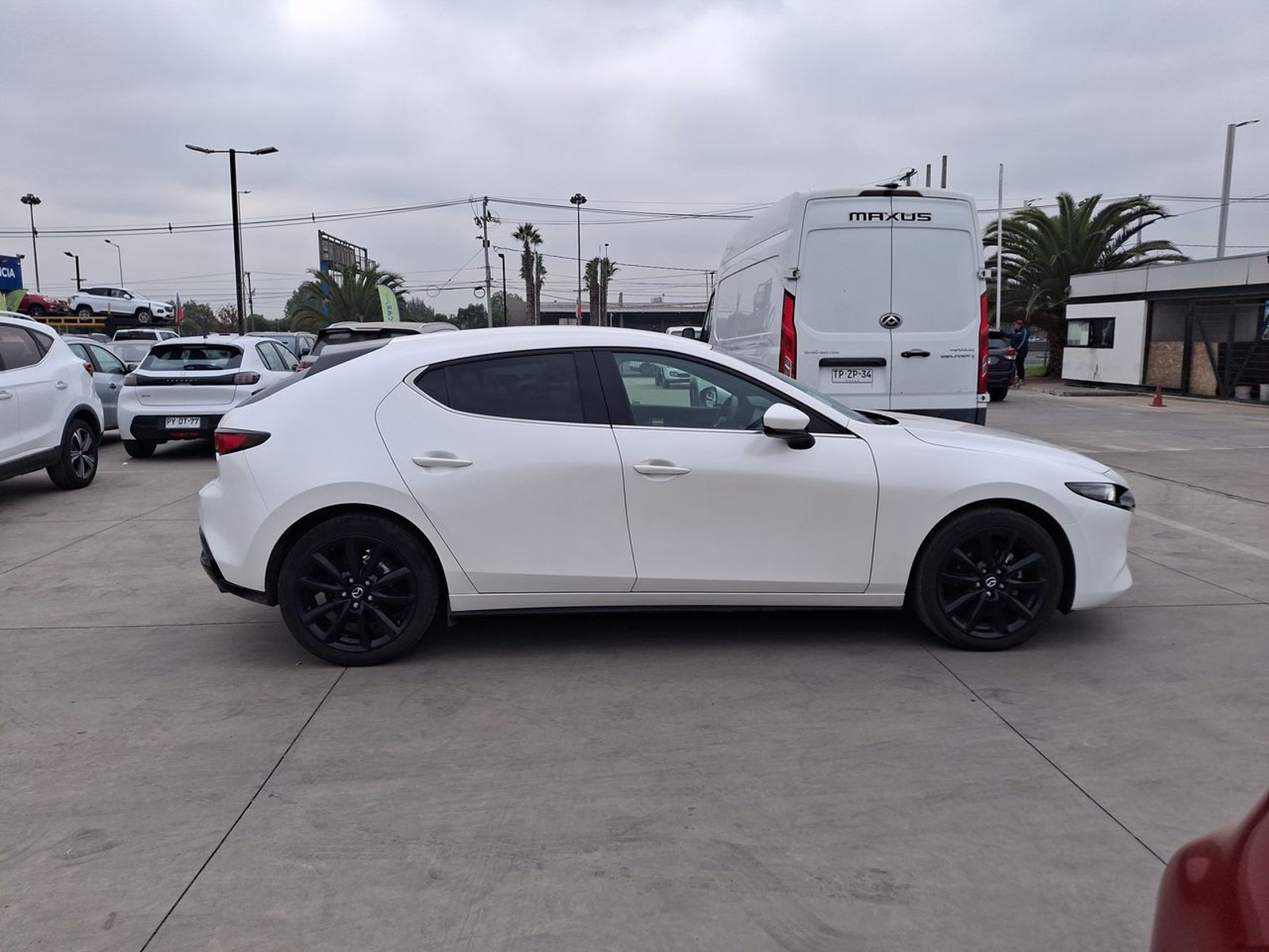 Mazda 3 2.0 7g Core 2wd Hb 6mt 5p 2025 - Imagen 8 de 8