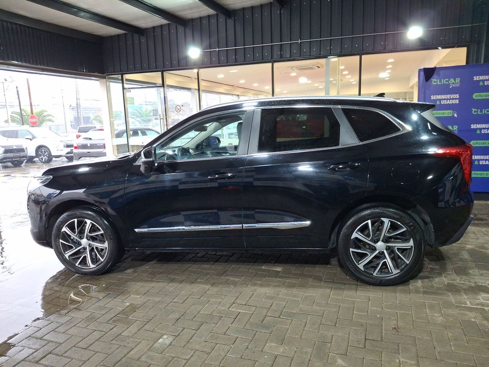 Haval Jolion 1.5t Deluxe 4x2 At 5p 2023 - Foto 4 de 8