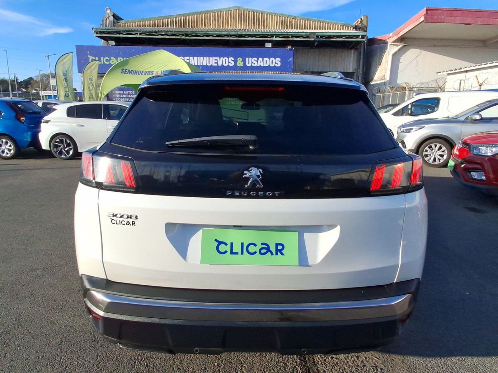 Peugeot 3008 1.5 Allure Pack Bluehdi 130 4x2 Eat8 5p 2024 - Imagen 6 de 8