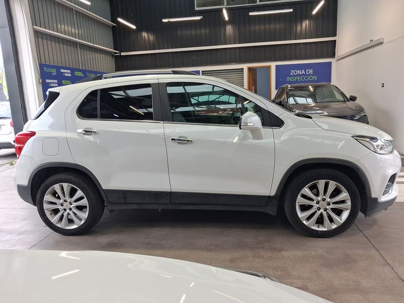 Chevrolet Tracker 1.8 Lt Ml Fwd E5 Mt 5p 2018 - Imagen 8 de 8