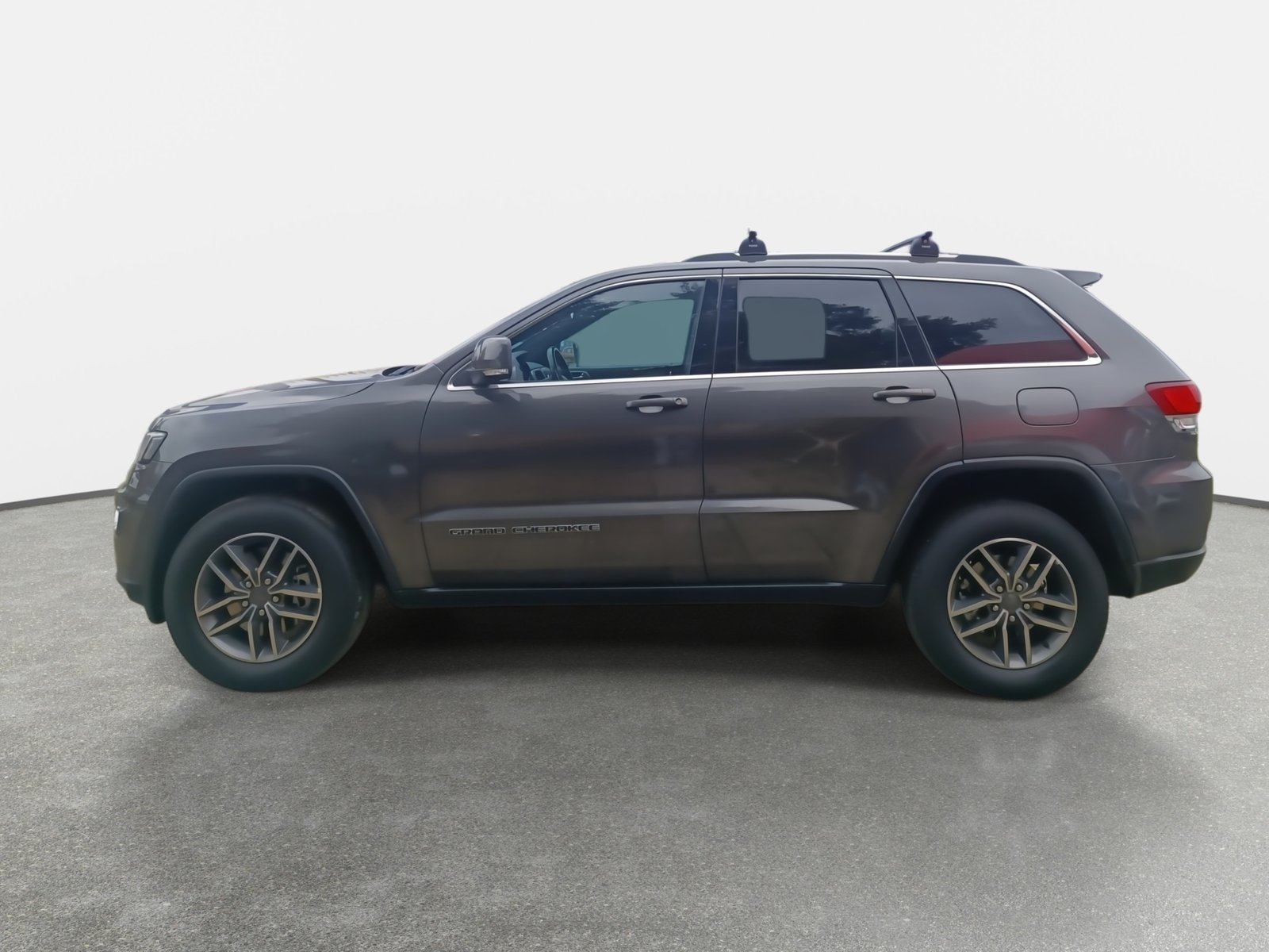 Jeep Grand Cherokee 3.6 Laredo 4x2 At 5p 2021 - Foto 4 de 8