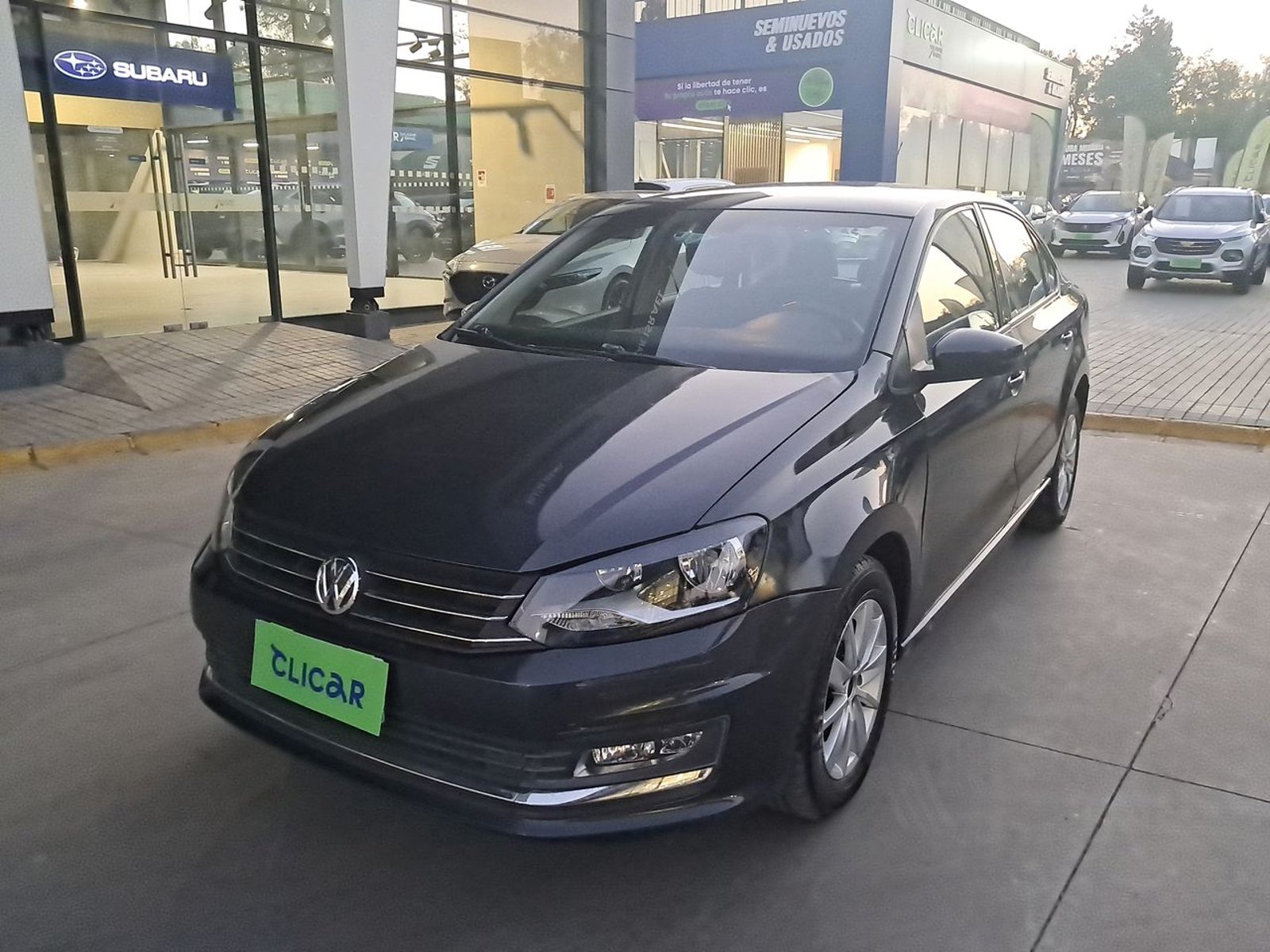 Volkswagen Polo 1.6 Nb Highline Mt5 4p 2018 - Foto 3 de 8