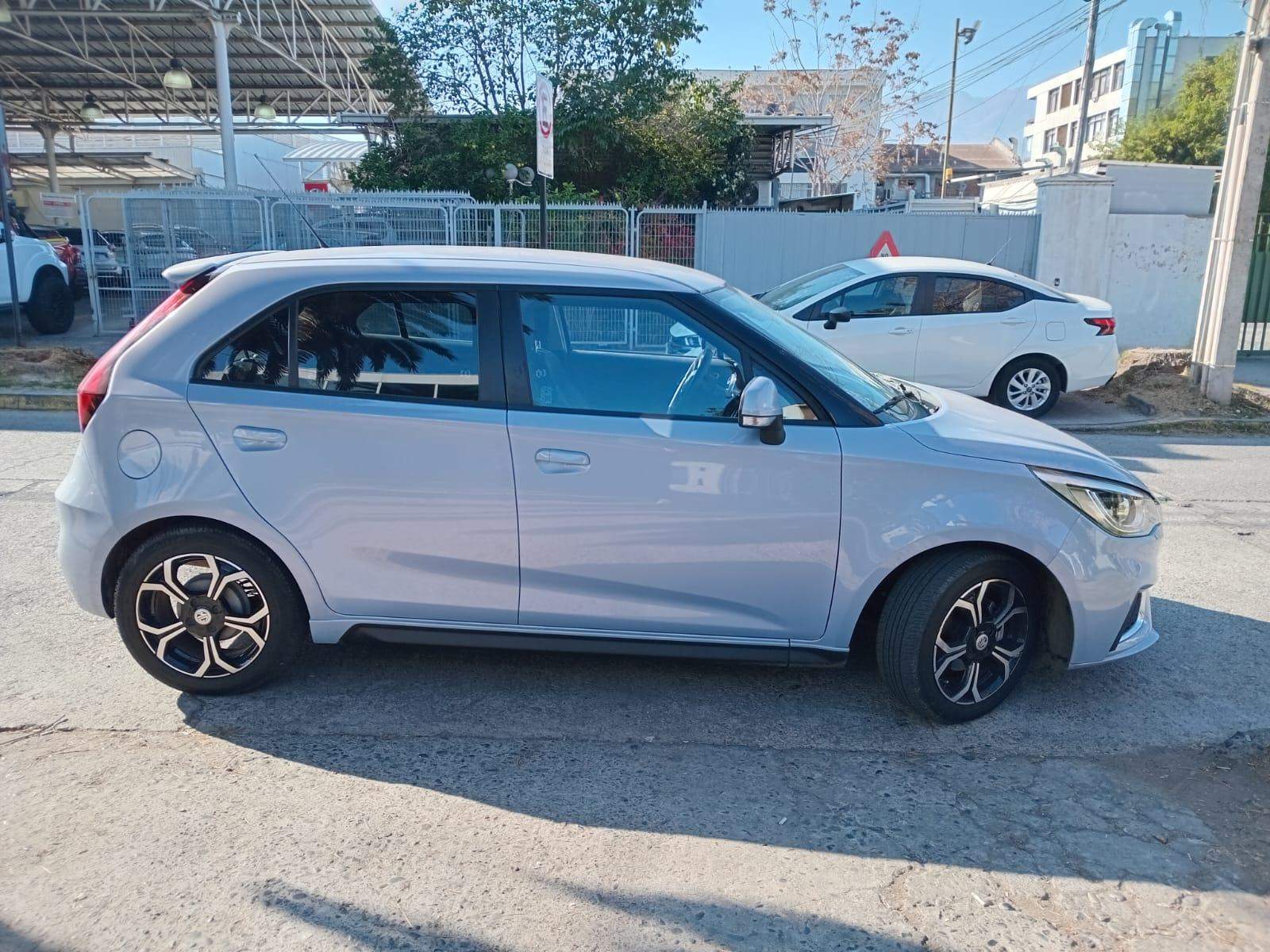 Mg Mg 3 1.5 Comfort 4x2 Hb Mt 5p 2024 - Foto 3 de 8
