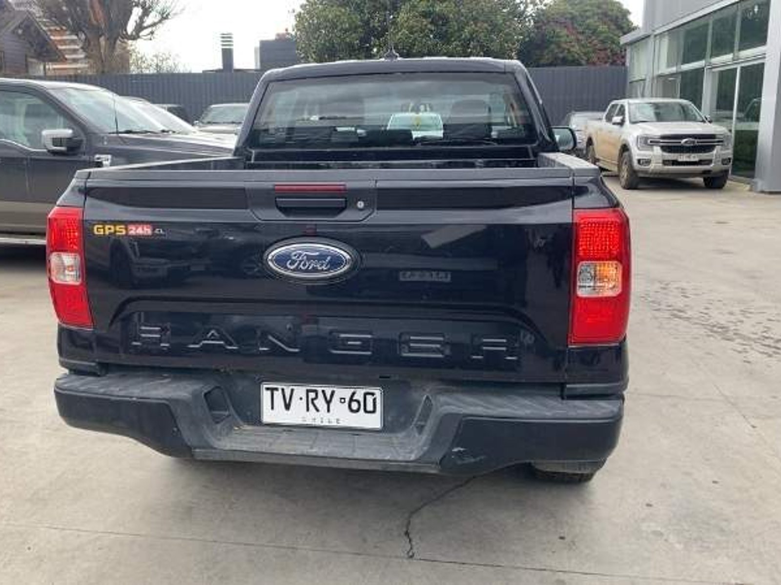 Ford Ranger 2.0 Xl Diesel 4x4 Dob. Cab. Mt 4p 2025 - Foto 5 de 5