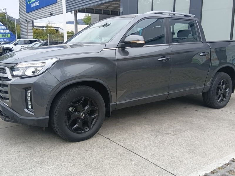 SsangYong Musso 2.2 Grand Limited Plus Td Diesel 4wd At6 4p 2024 - Imagen 3 de 8
