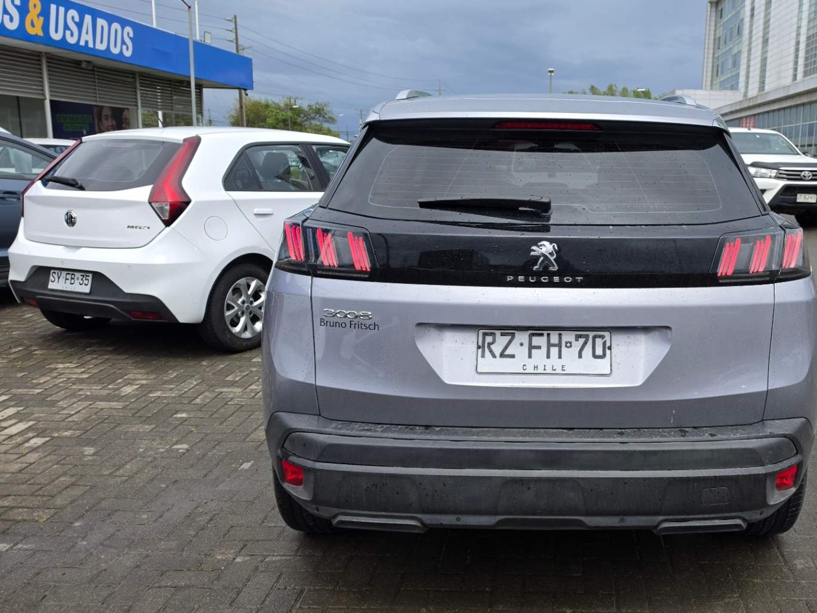 Peugeot 3008 1.2 Active Pack Puretech 4x2 130 Mt6 5p 2022 - Foto 5 de 5