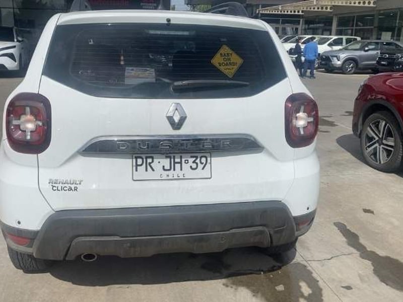 Renault Duster 1.6 Zen 4x2 5mt 5p 2021 - Imagen 5 de 5