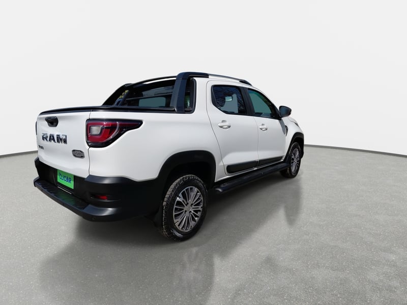 RAM 700 1.3 Longhorn 4x2 Dob. Cab. At 4p 2023 - Imagen 7 de 8