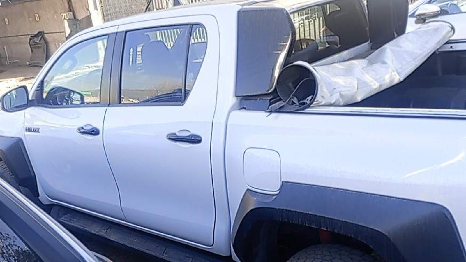 Toyota Hilux 2.8 Gr-s Diesel 4x4 Dob. Cab. At 4p 2024 - Imagen 8 de 8
