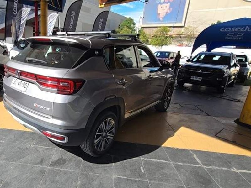 Changan Cs35 Plus 1.6 Luxury 4x2 Mt 5p 2022 - Imagen 4 de 5
