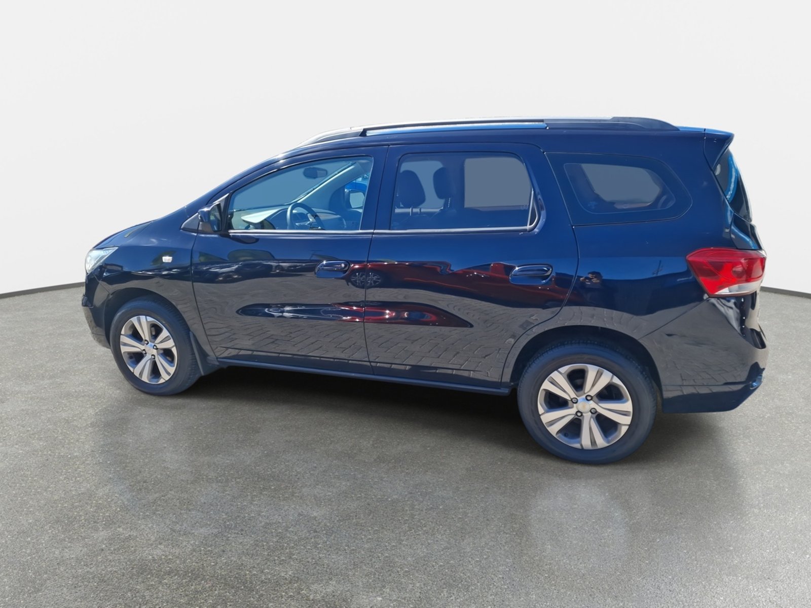 Chevrolet Spin 1.8 Ltz 4x2 Mt 5p 2021 - Foto 4 de 8