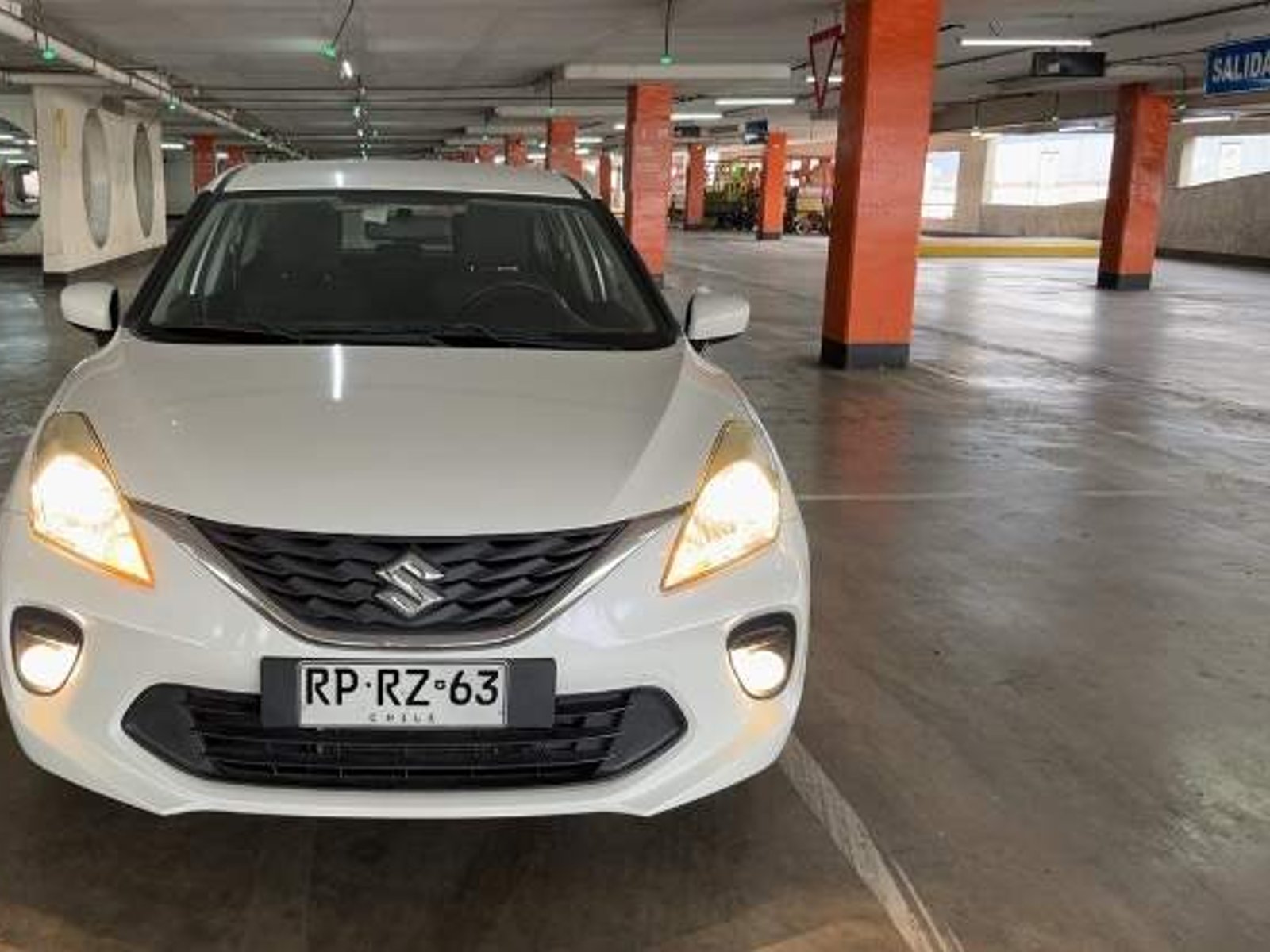 Suzuki Baleno 1.4 Gl 4x2 Hb Mt 5p 2022 - Foto 2 de 5